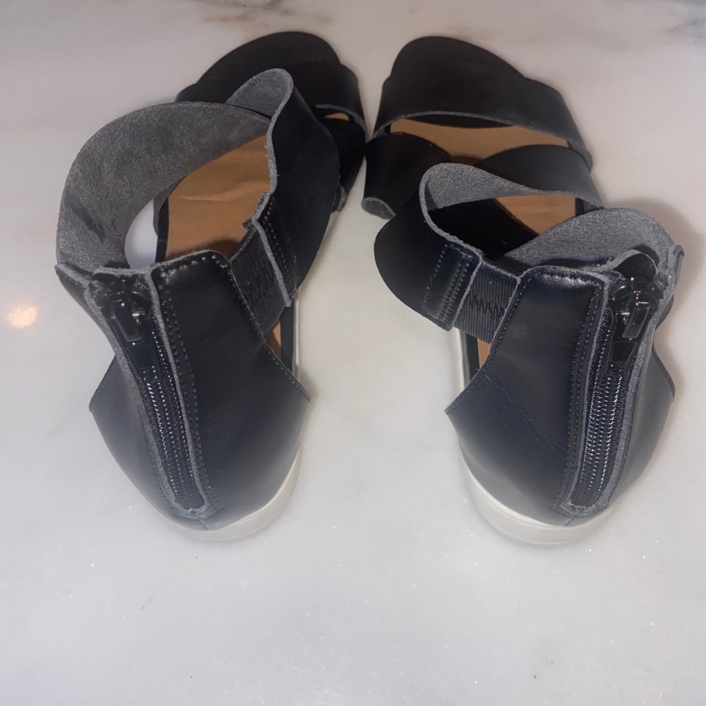 Universal Thread Black Platform Sandals - image 5